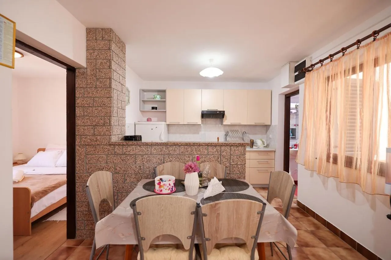 Apartment Danica Vir Kroatië